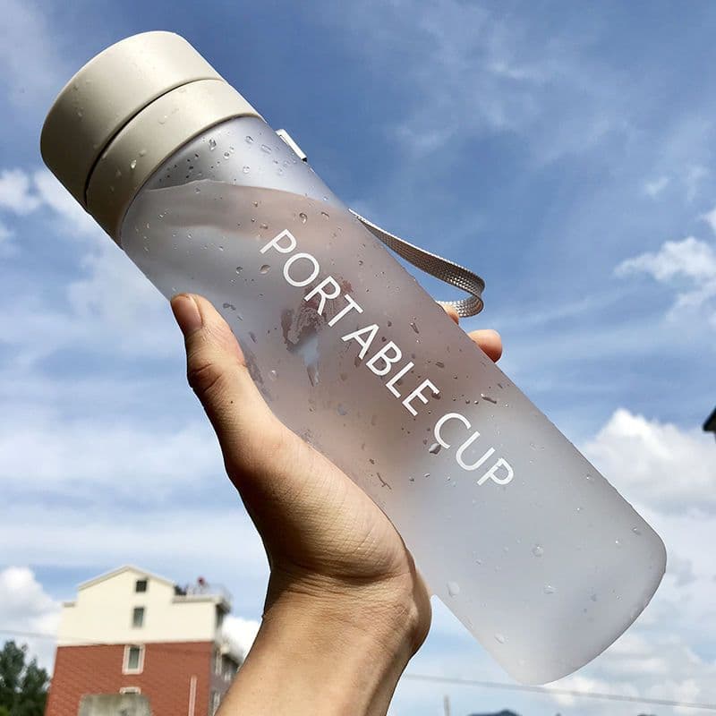 image-Sports portable water cup couple hand cup