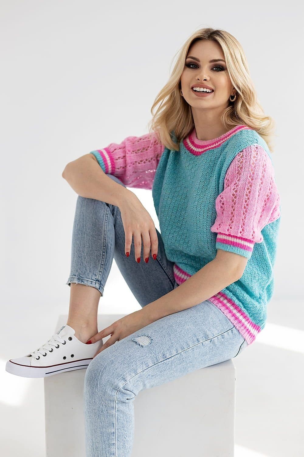 image-Short sleeve sweater PeeKaBoo