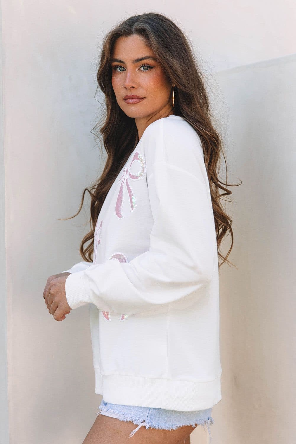 image-Bow Valentine Drop Shoulder Loose Beige Sweatshirt