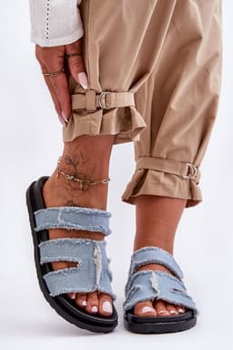 image-Flip-flops Step in style