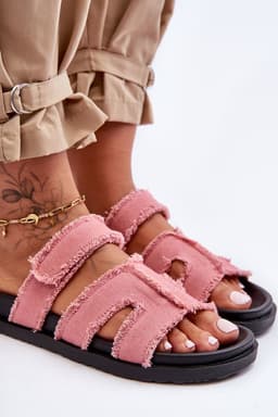 image-Flip-flops Step in style