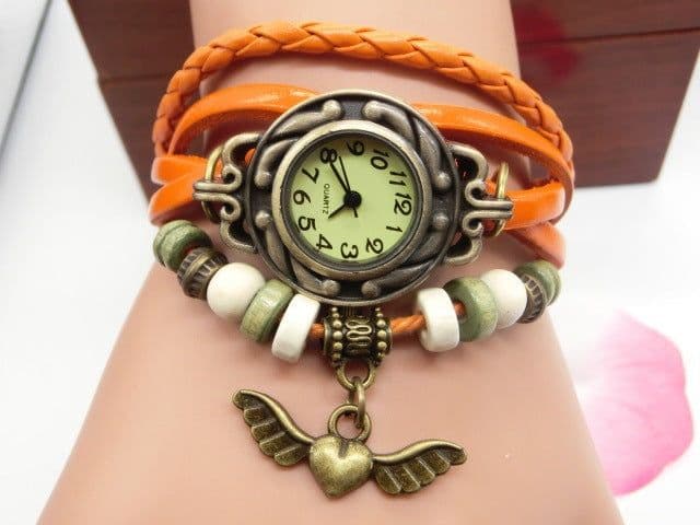 image-Vintage casual flying heart pendant bracelet belt watch
