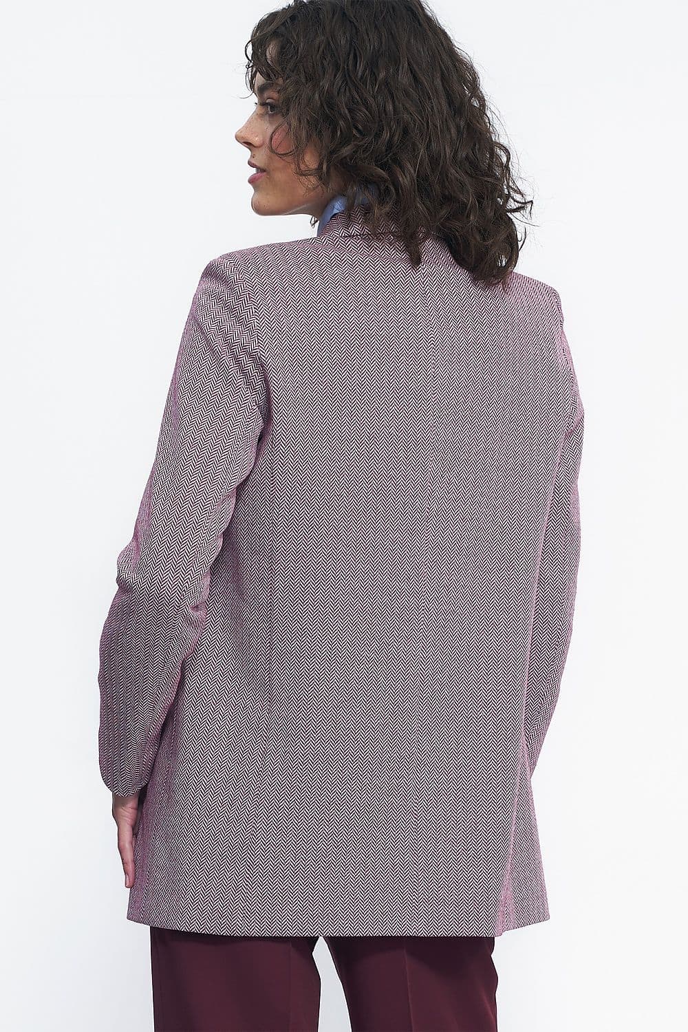 image-Jacket Nife