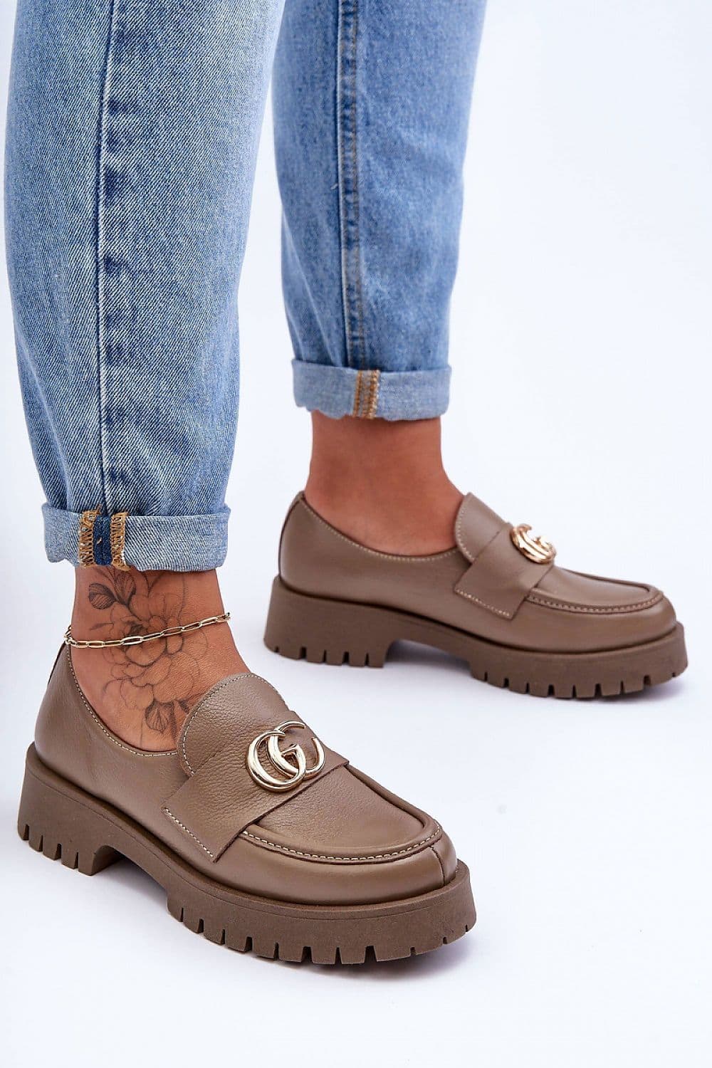 image-Heeled low shoes Step in style