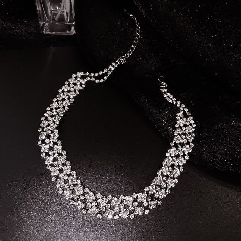 image-European and American simple full diamond necklace trend fashion exaggerated personality collarbone chain internet celebrity wholesale simple necklace female