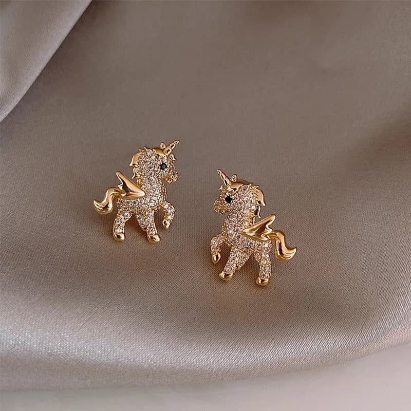 image-925 silver needle design sense pony earrings Korea Dongdaemun small fresh and cute earrings net red short earrings women
