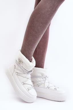 image-Snow boots Step in style