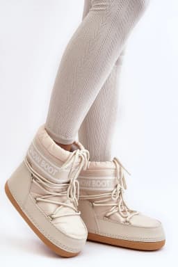 image-Snow boots Step in style