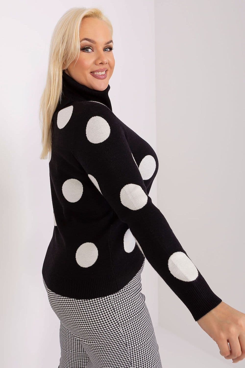 image-Jumper plus size Factory Price