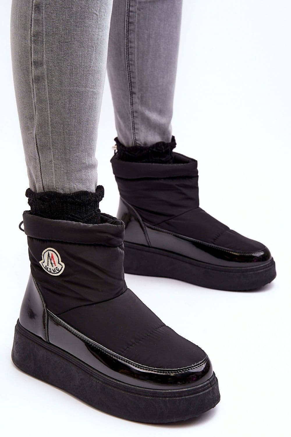 image-Snow boots Step in style