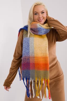 image-Shawl AT