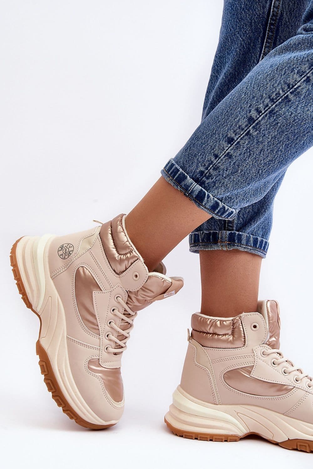 image-Trapper shoes Step in style