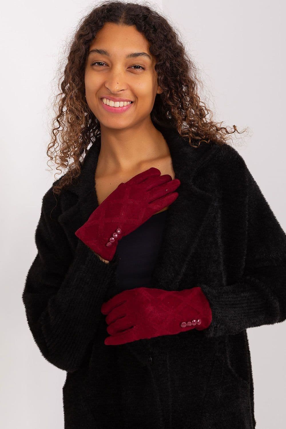 image-Gloves AT