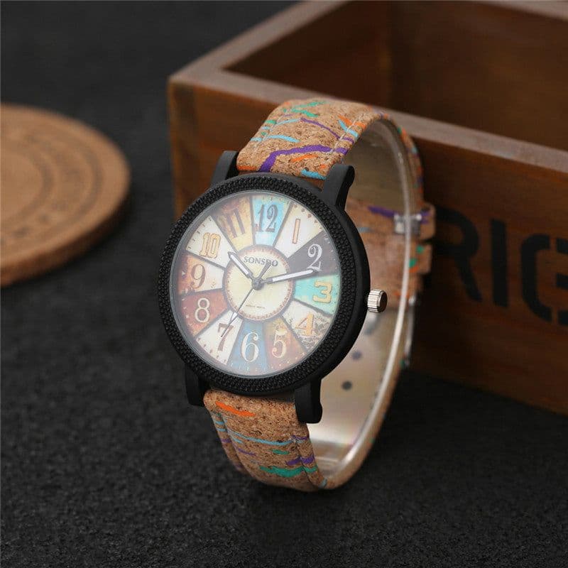 image-Casual Vintage Leather Women Quartz Wrist Watch Gift Clock