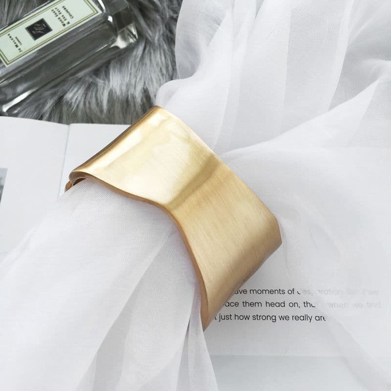 image-2020 summer new European and American popular simple exaggerated wide-brimmed bracelet minimalist spring buckle bracelet dropshipping