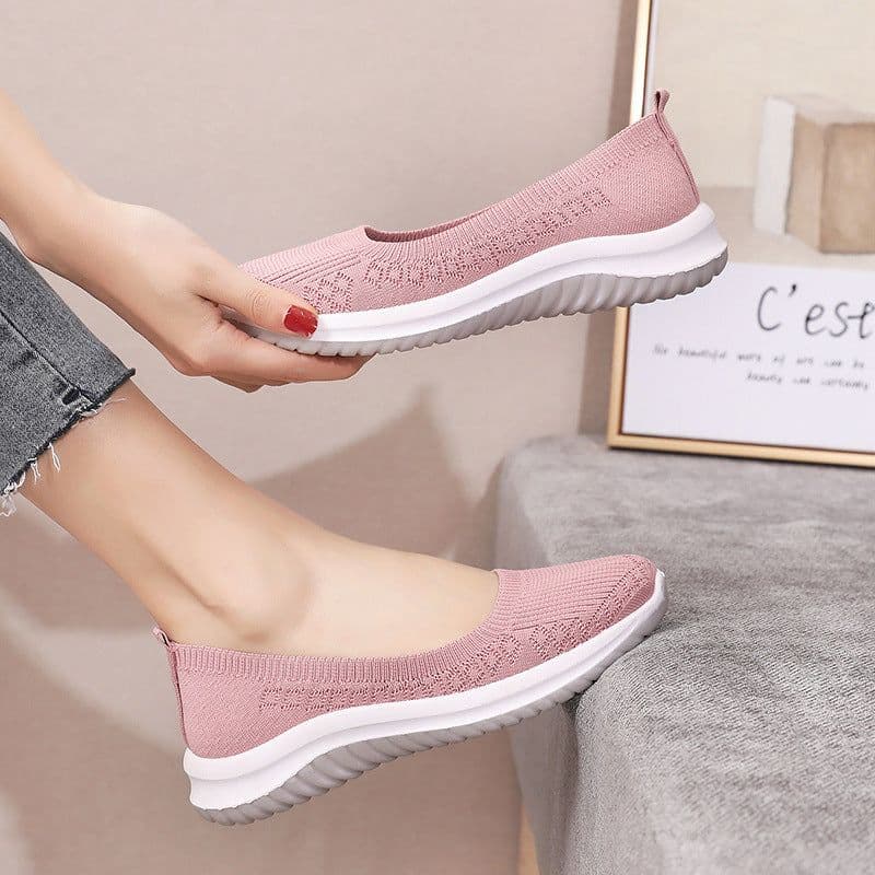 image-Old Beijing Women's Cloth Shoes Casual Walking