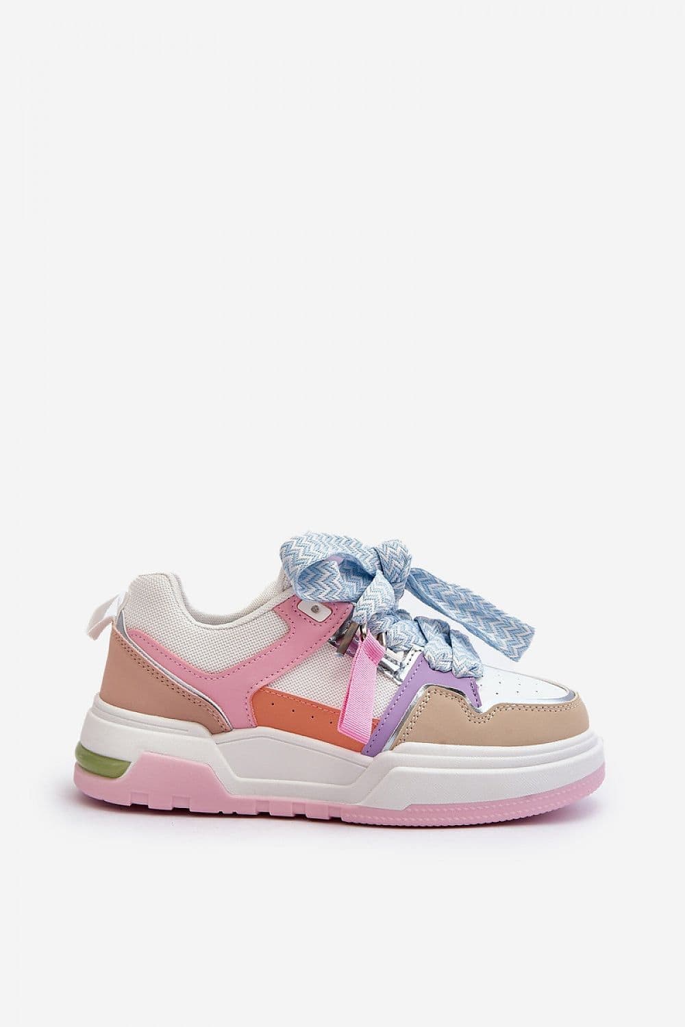 image-Sport Shoes Step in style