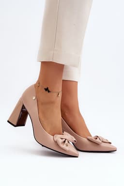 image-Block heel pumps Step in style