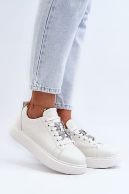 image-Sport Shoes Step in style
