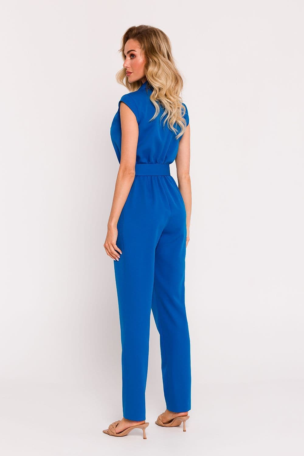image-Suit Moe