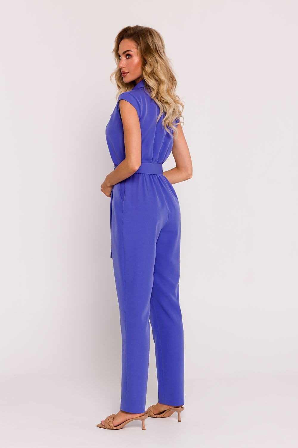 image-Suit Moe