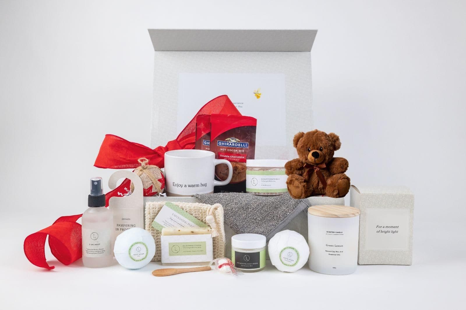 image-Sending hug Gift, Luxury Spa Gift Set