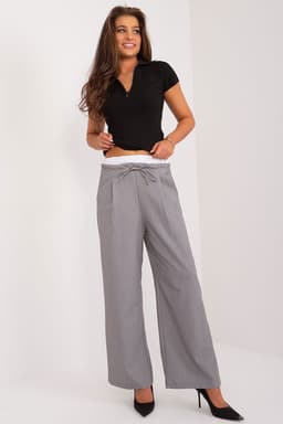 image-Women trousers Italy Moda