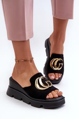 image-Flip-flops Step in style