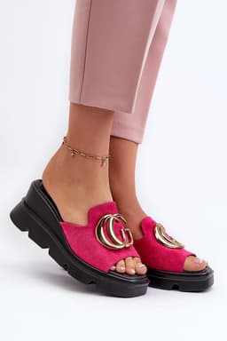 image-Flip-flops Step in style