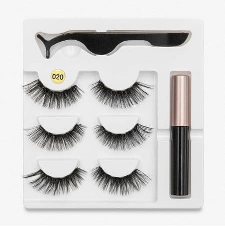 image-A Pair Of False Eyelashes With Magnets In Fashion