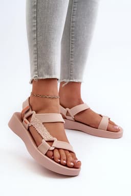 image-Sandals Step in style