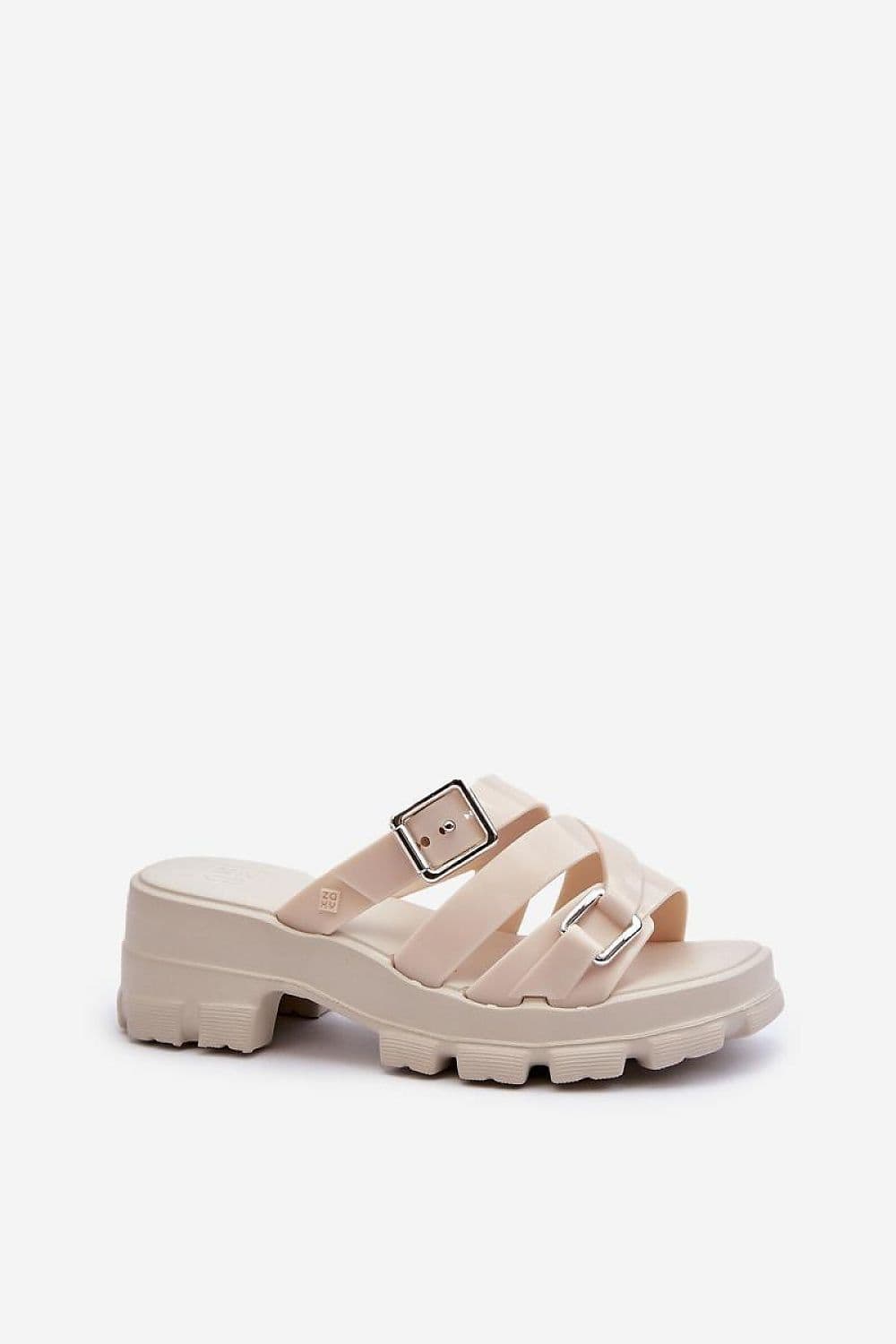 image-Flip-flops Step in style