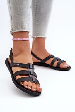 image-Sandals Step in style