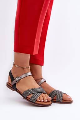 image-Sandals Step in style