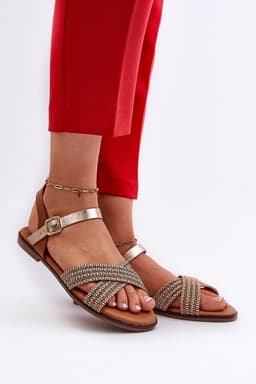 image-Sandals Step in style