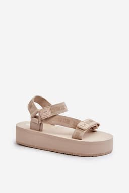 image-Sandals Step in style
