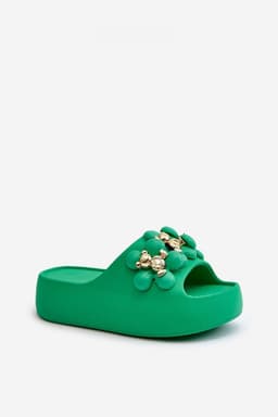 image-Flip-flops Step in style