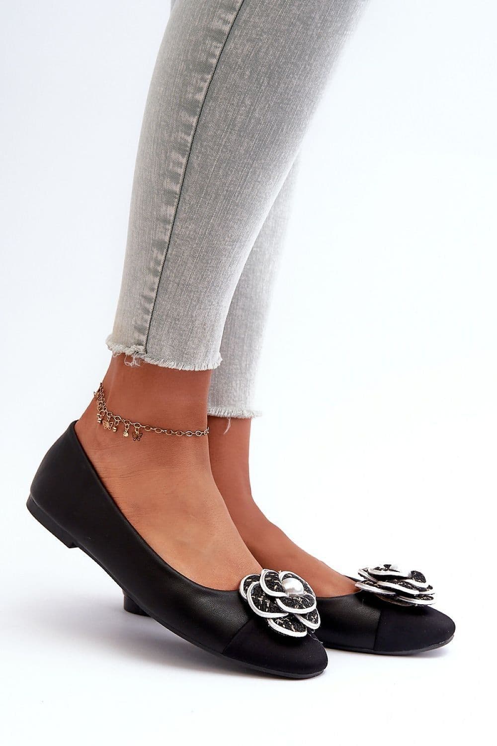 image-Ballet flats Step in style