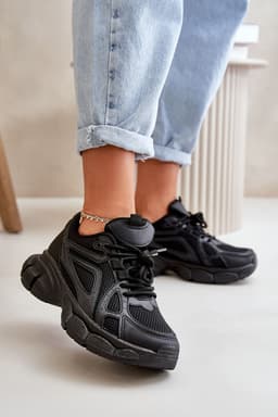 image-Sport Shoes Step in style