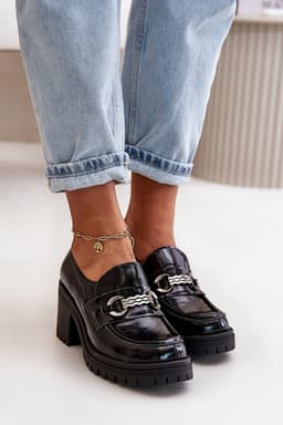 image-Heeled low shoes Step in style