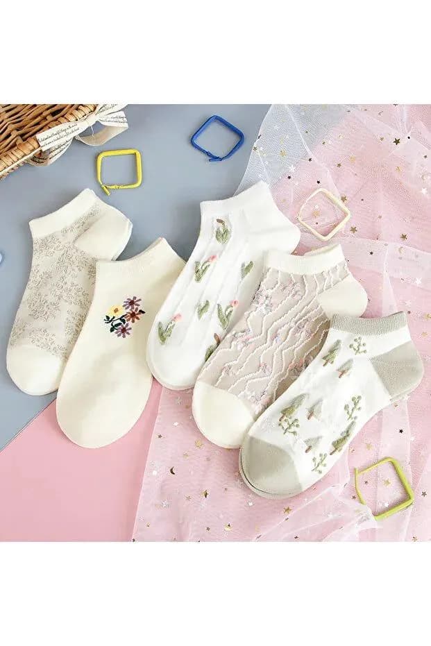 image-5 Pair Women Flower Pattern Short Socks Comfortable Daily Wear