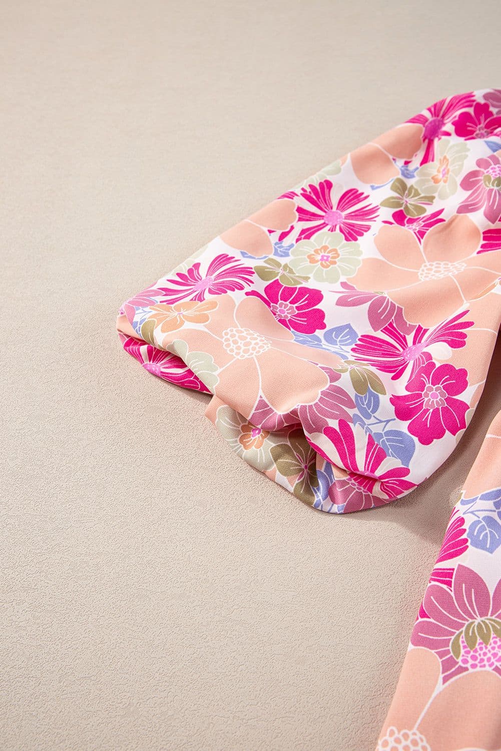 image-Pink Summer Floral Puff Sleeve Babydoll Dress