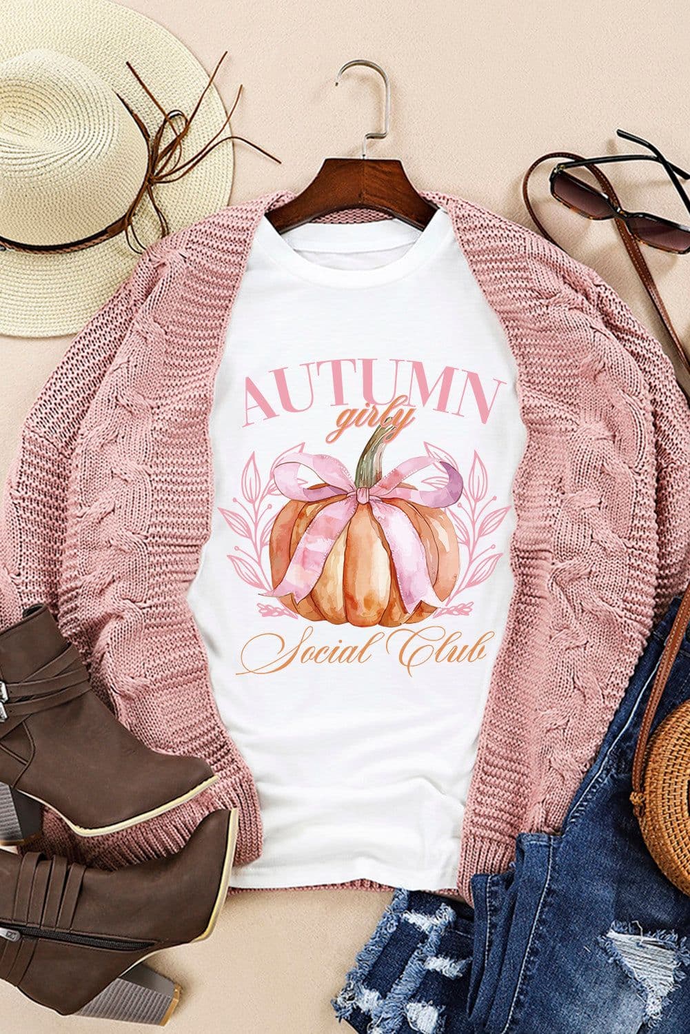 image-Women's Thanksgiving T-Shirt - White Pumpkin Bowknot Graphic