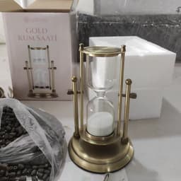 image-Creative Wooden Hourglass Timer 15 Minutes Desk Study Room Decoration