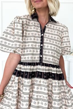 image-Black Boho Floral Striped Bubble Sleeve Dress