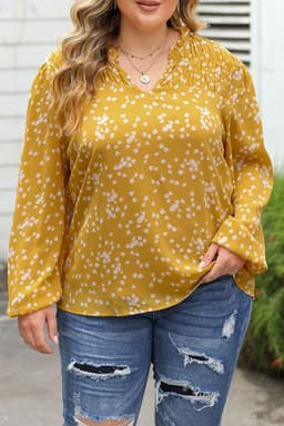 image-Yellow Plus Size Floral Print Ruched Blouse