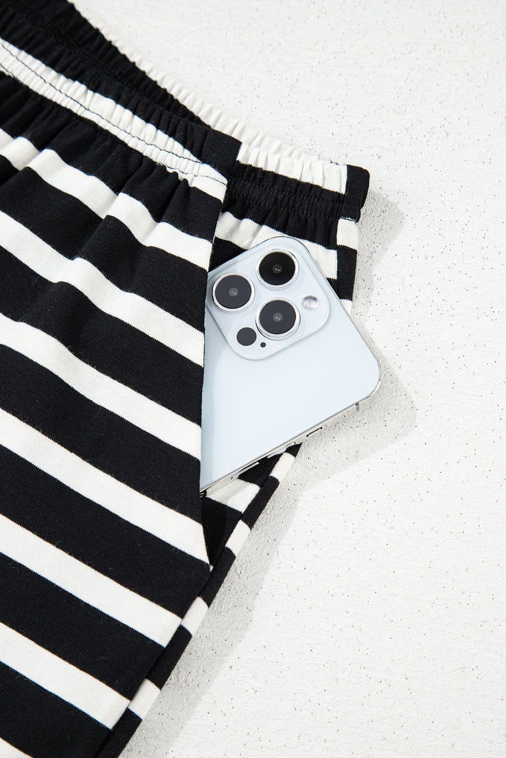 image-Black & White Striped Top & Shorts Set, Short Sleeve, Medium-High Elasticity