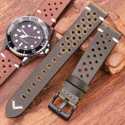 image-Genuine Leather Watchband Handmade Oil Wax Cowhide Breathable Strap For Samsung Galaxy Watch 4 3 Vintage Band Accessories Belt