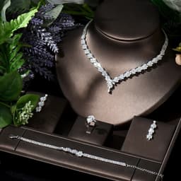 image-HIBRIDE Fashion Leaf Design 4pcs AAA CZ Women Bridal Wedding Jewelry Set Earring Necklace Set parrure bijoux femme mariage N-119