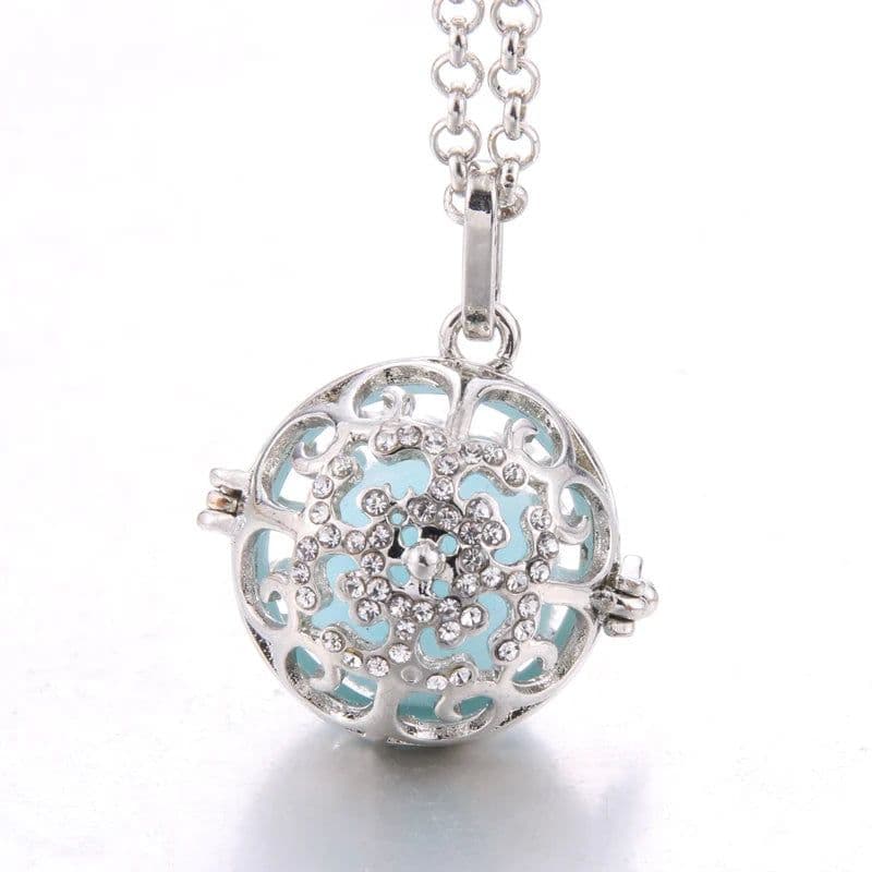 image-Women Aromatherapy perfume Essential Oil Diffuser Locket Hollow Cage Aroma Diffuser Locket Pendants For Making Jewelry DIY